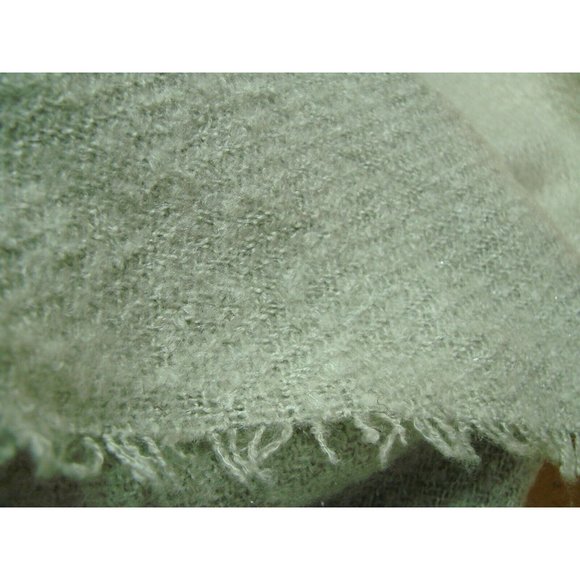 Beige Khaki Glitter 100% Acrylic Infinity Neck Scarf Fringed Raw Hem Warm Winter - Picture 7 of 11